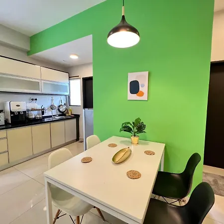 Riverview 8Pax 2Br In Kbtown Ps4, Netflix A-1-12 Kota Bharu Exterior photo