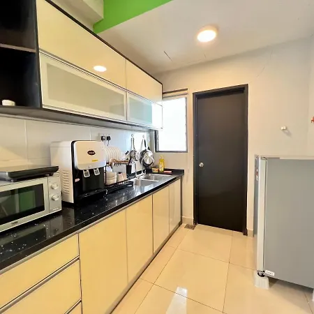 Riverview 8Pax 2Br In Kbtown Ps4, Netflix A-1-12 Kota Bharu Exterior photo