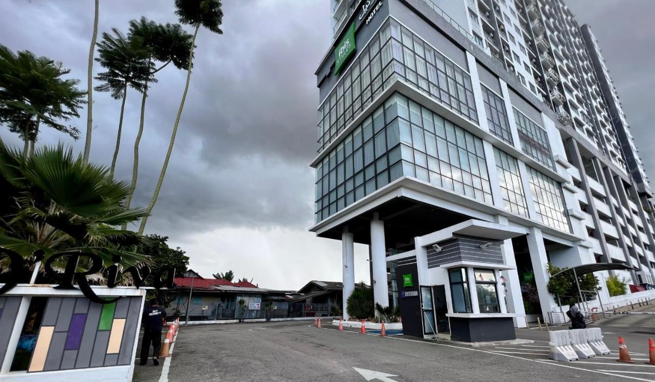 Apartment Riverview 8pax 2br In Kbtown Ps4, Netflix A-1-12 Kota Bharu